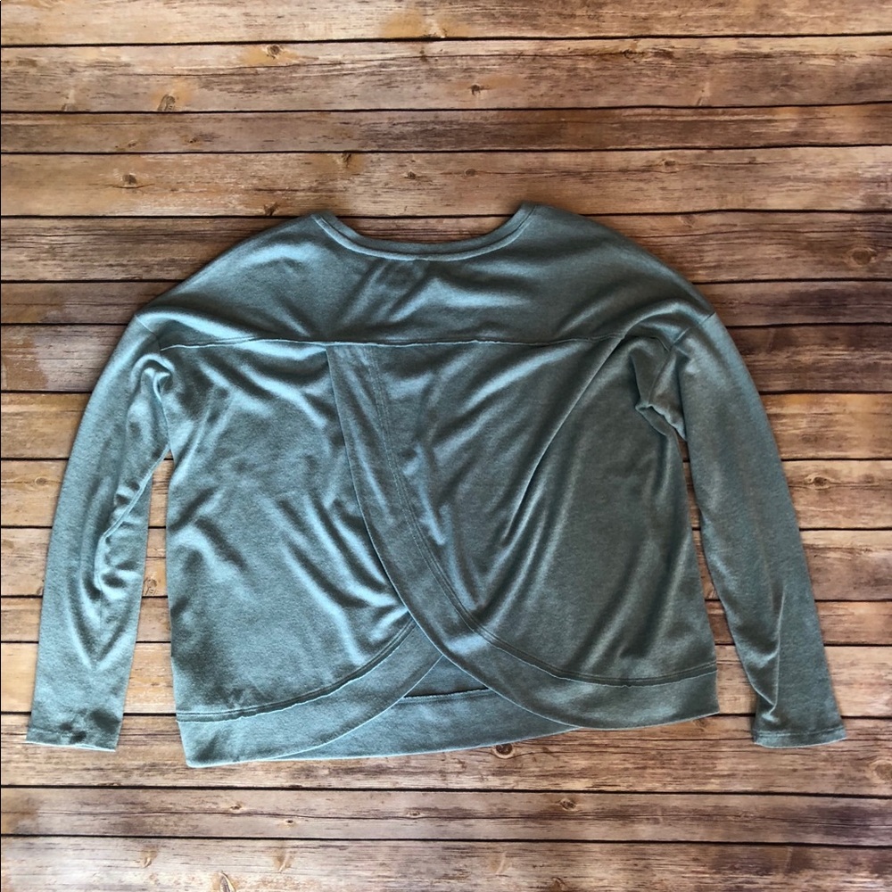 Turquoise shirt / sweater
